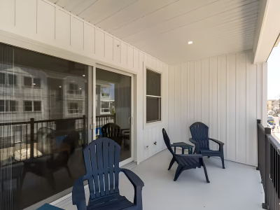 condo-deck