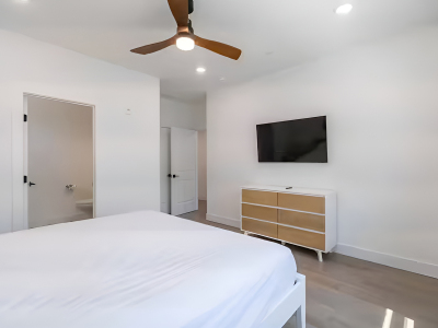 master-bedroom-2